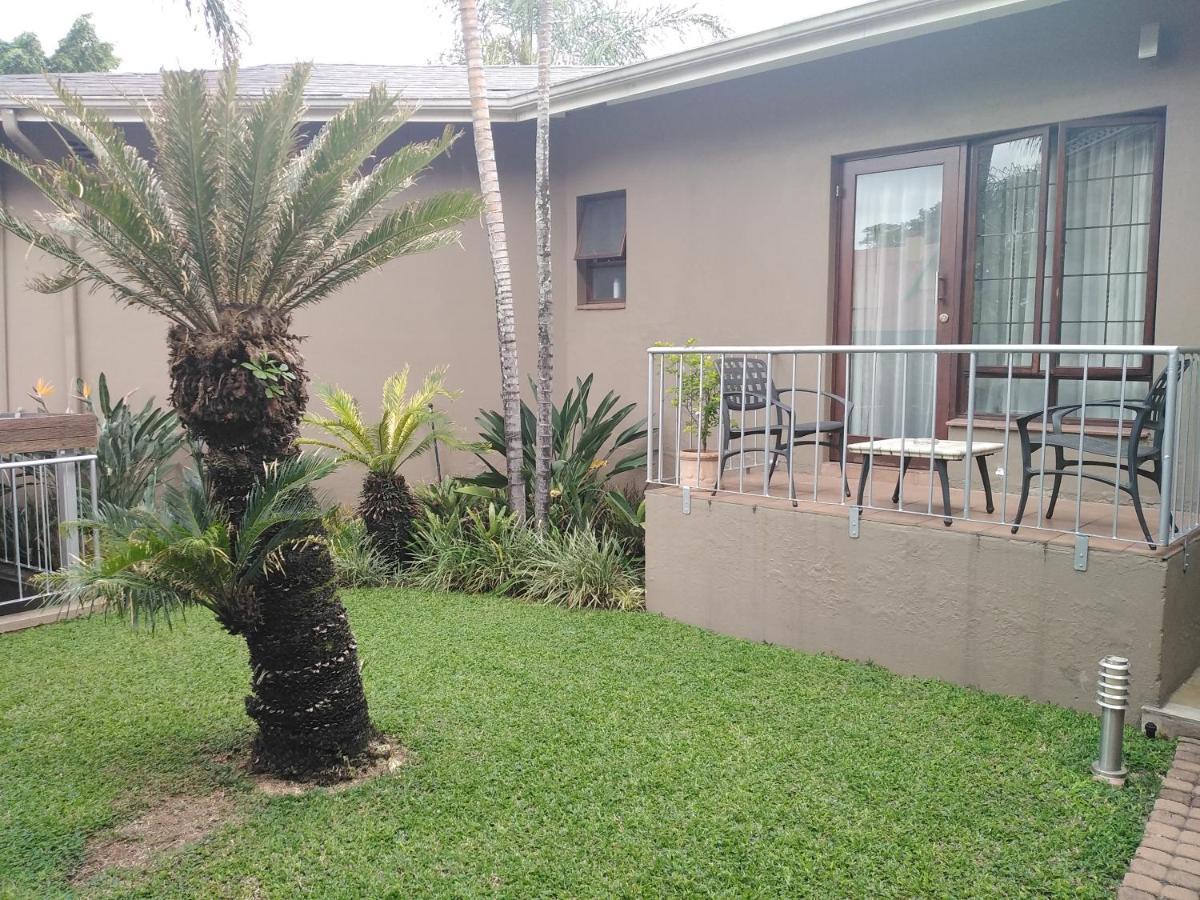 Acacia Guest House Mbombela Exterior foto