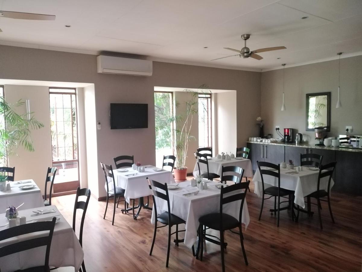 Acacia Guest House Mbombela Exterior foto