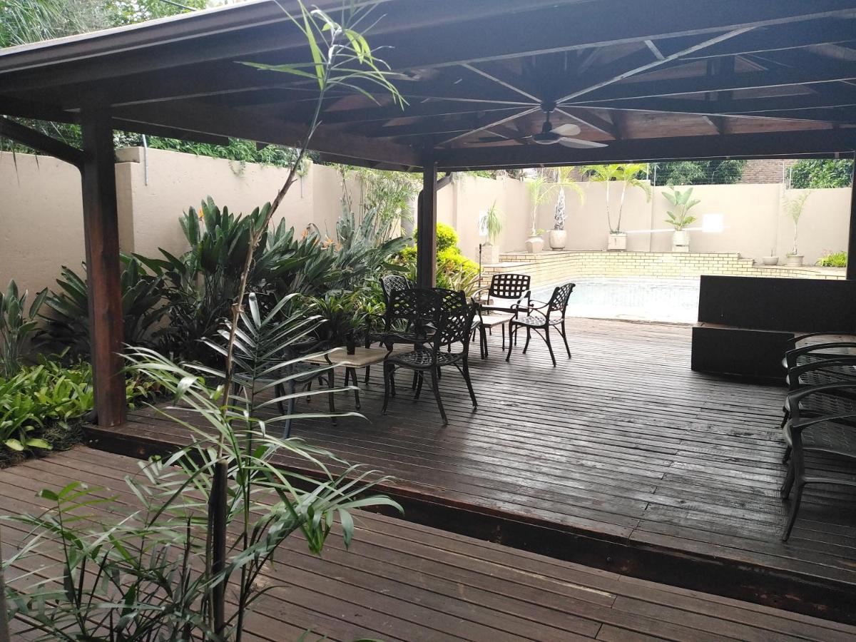 Acacia Guest House Mbombela Exterior foto