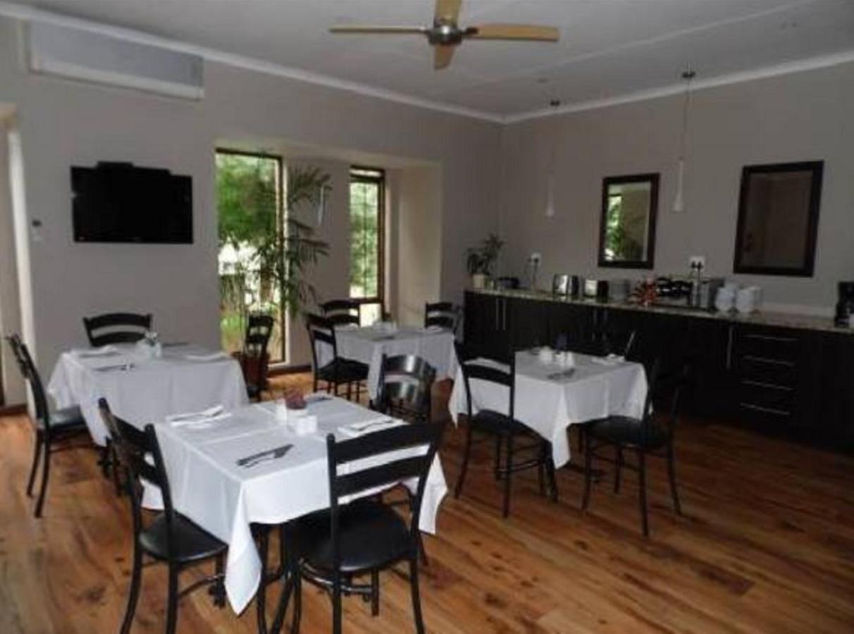 Acacia Guest House Mbombela Exterior foto